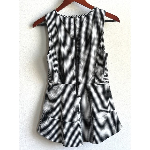 WHITE HOUSE BLACK MARKET Women's 2 Black & White Gingham Sleeveless Peplum Top - Picture 3 of 8